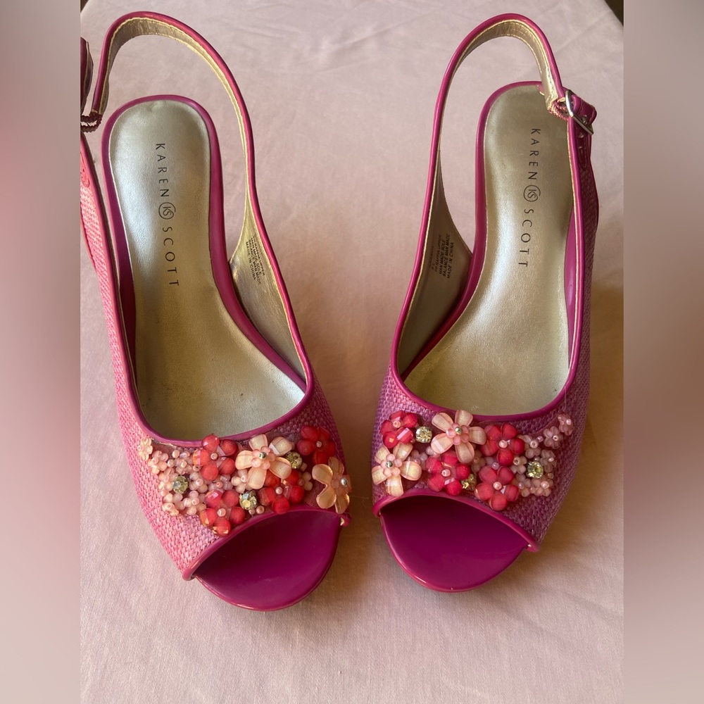 Kendra Scott Flower Gem Strap Low Heels
